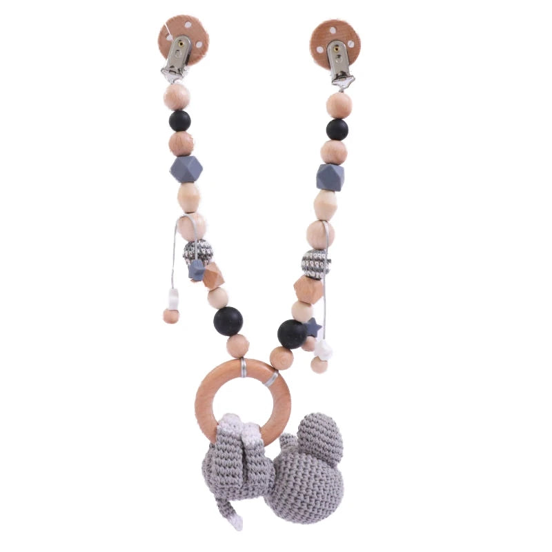 Virkat barnvagnshänge i trä