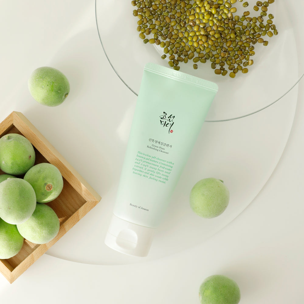 Green Plum Refreshing Cleanser 100ml